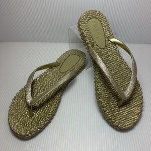ILSE JACOBSEN Hornbaek - Women's Cheerful Gold Sandals - Size 8